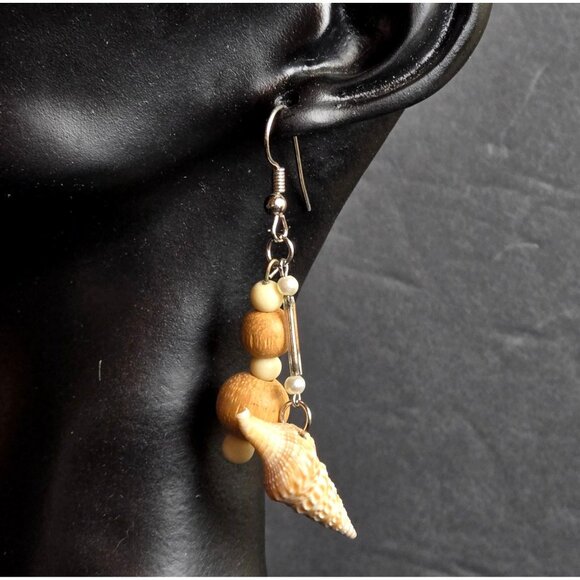 Bohemian Seashell & Wood Beaded Tassel Dangle Earrings Beachy Nautical - Picture 1 of 7